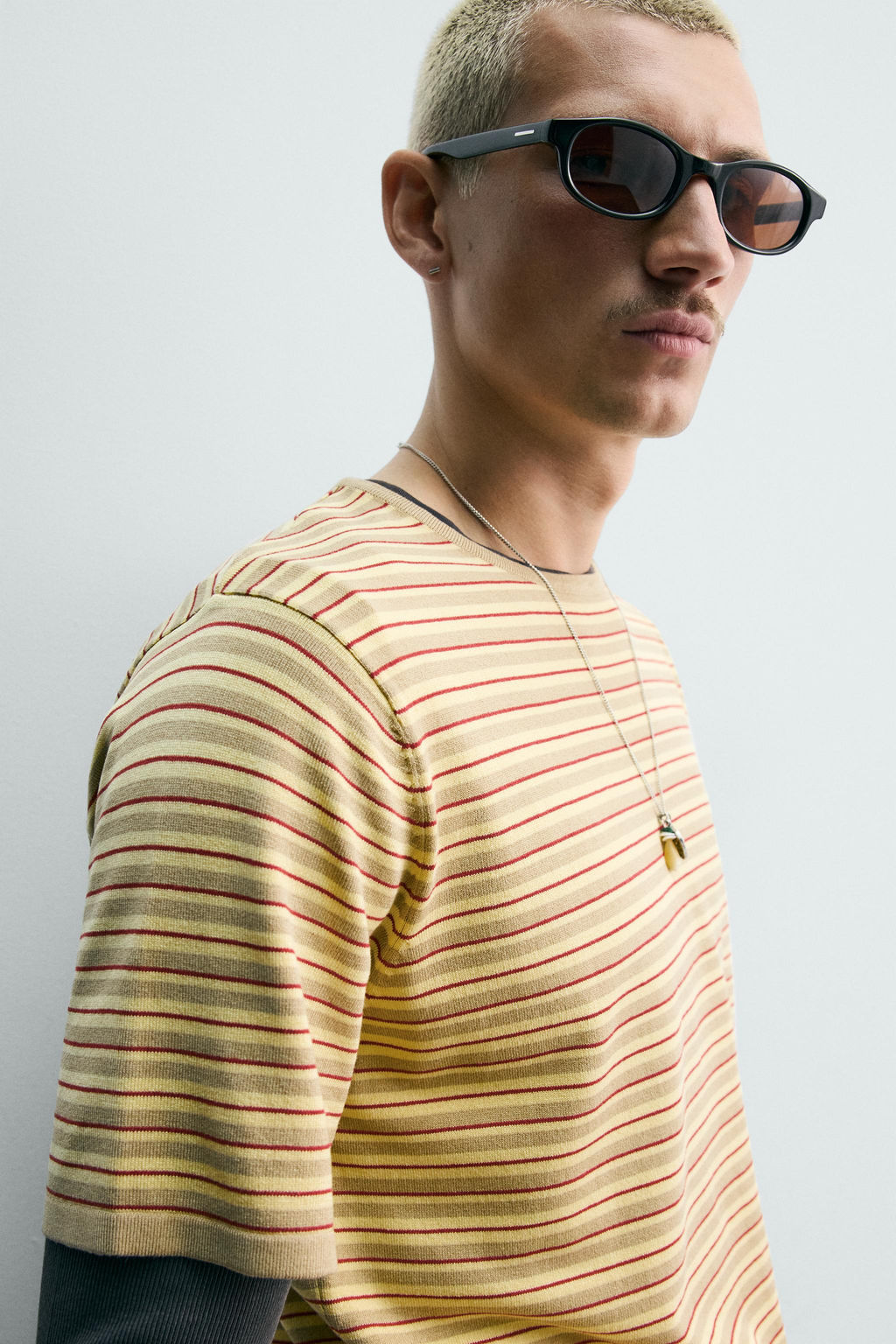 CAMISETA JACQUARD RAYAS / Amarillo