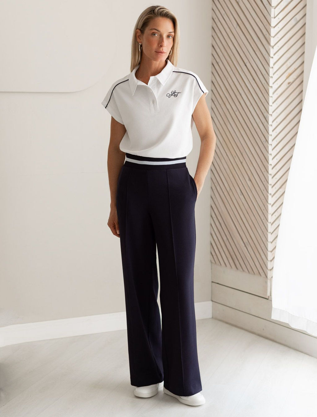 Футболка-поло из фактурного трикотажа - Vilatte фото 4