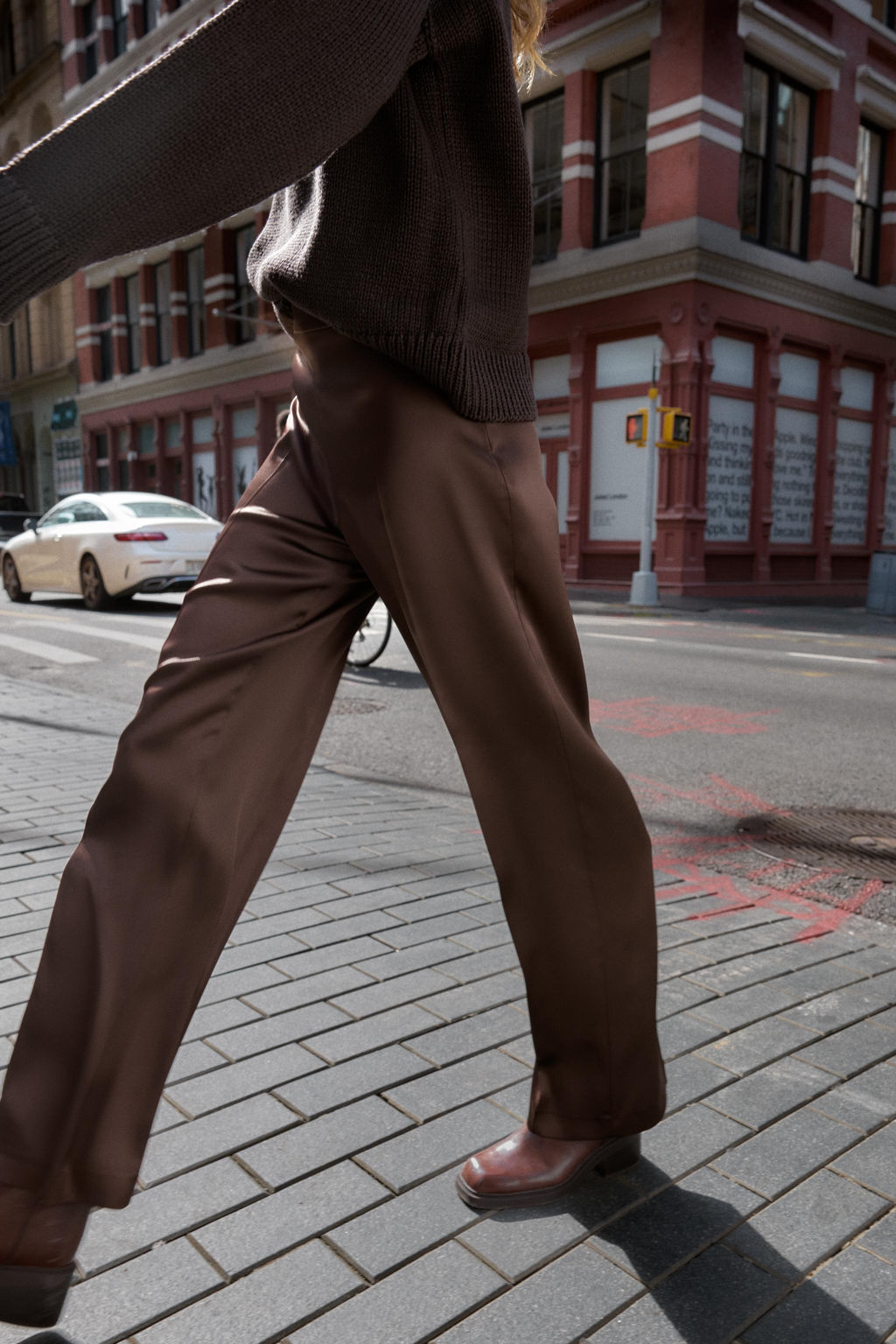 SATIN STRAIGHT-LEG TROUSERS - Zara фото 6