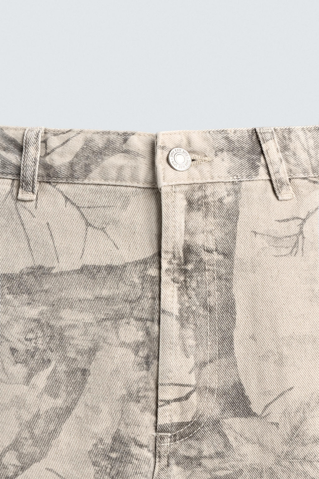 BERMUDA BAGGY FIT ESTAMPADO ?RBOLES / Estampado