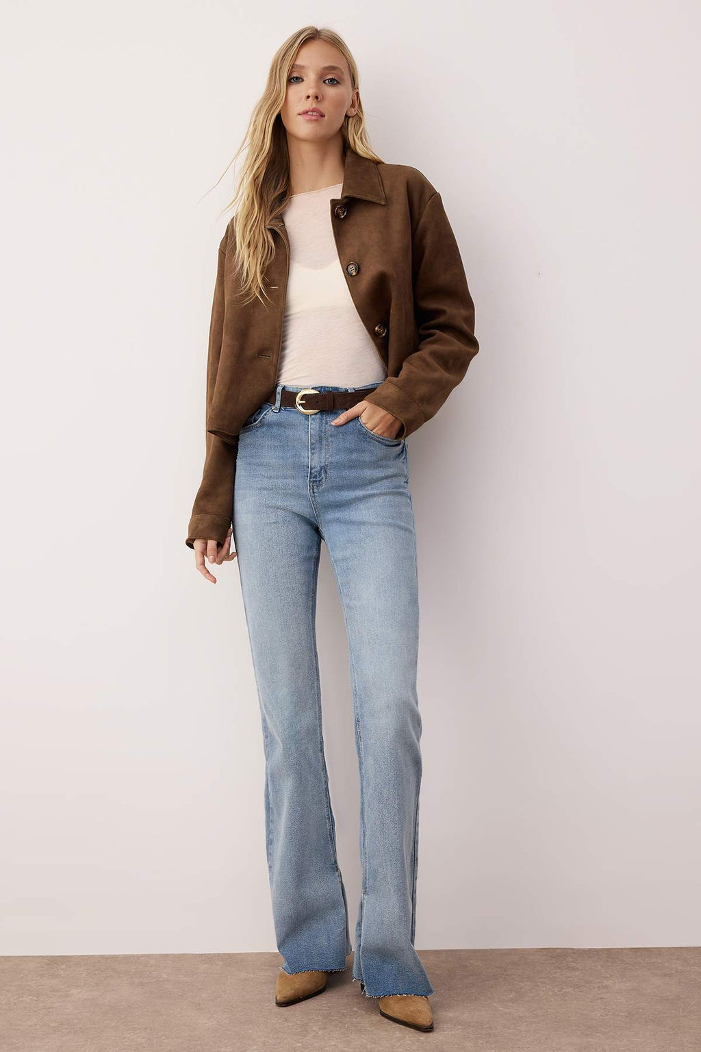 Siyah Y?rtmac Detayl? Yuksek Bel Flare Jeans TWOAW26JE00022