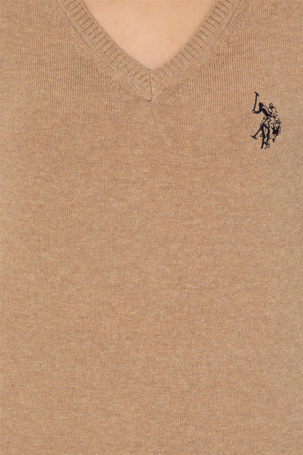 U. S. Polo Assn Женский базовый свитер светло-коричневого цвета с v-образным вырезом меланжевого цвета - U.s. polo assn фото 12