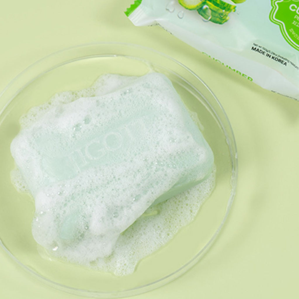 Jigott Мыло-скраб для лица и тела с экстрактом огурца / Cucumber Scrub Soap, 150 г