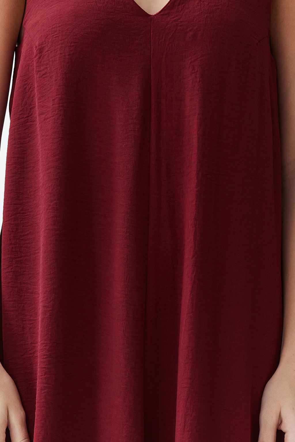 Bordo Rahat Kesim V Yaka Midi Dokuma Elbise TWOSS23EL00882