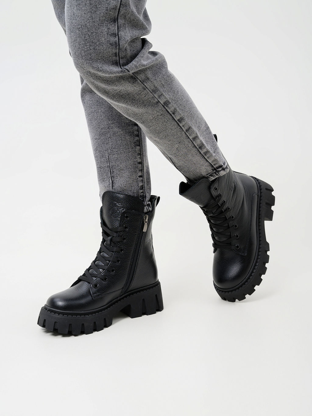 Ботинки 346.чанкиbl. Черный макс/Байка