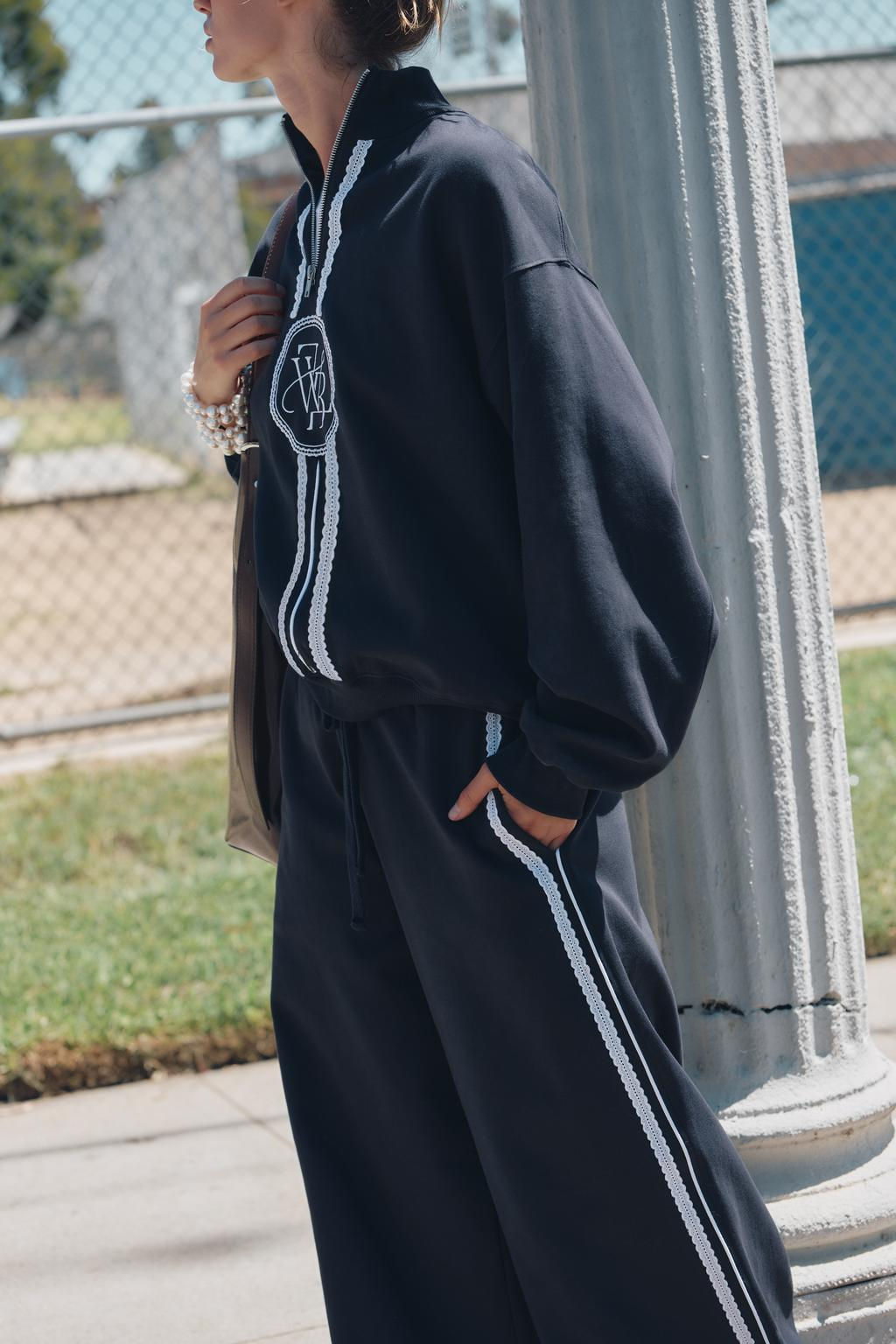 LACE TRIM SWEATSHIRT WITH EMBROIDERY - Zara фото 3