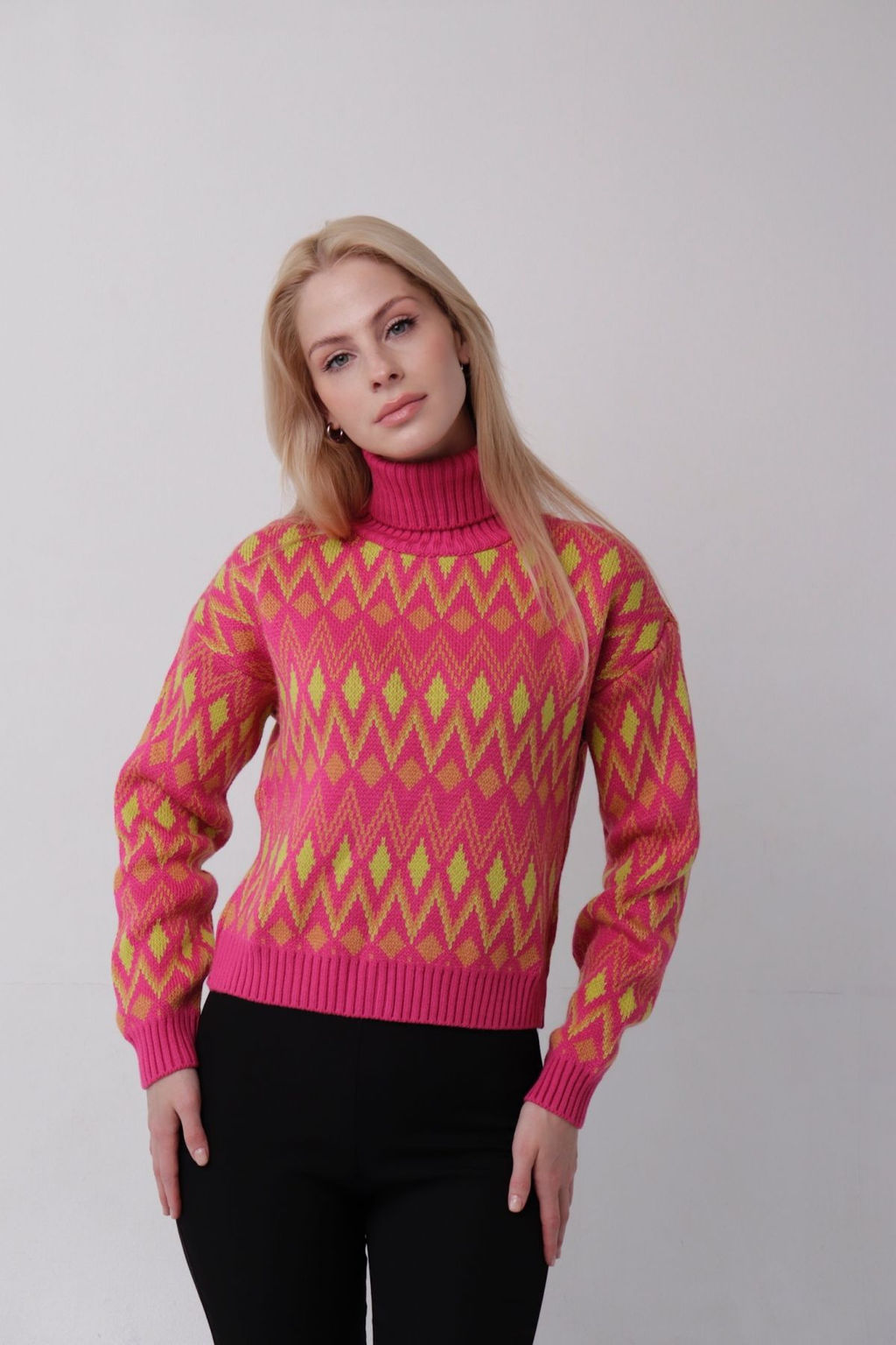 11060 Свитер розовый с узорами - Martichelli фото 19