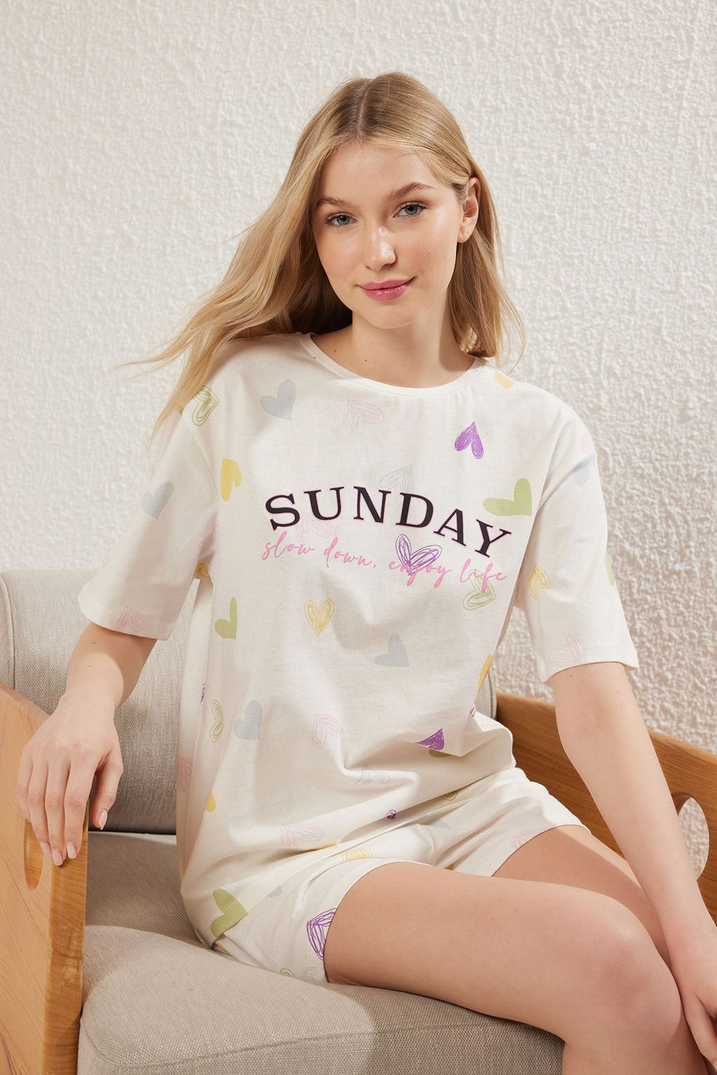 Beyaz %100 Pamuklu Kalpli Sloganl? Sortlu Orme Pijama Tak?m? THMSS25PT00168
