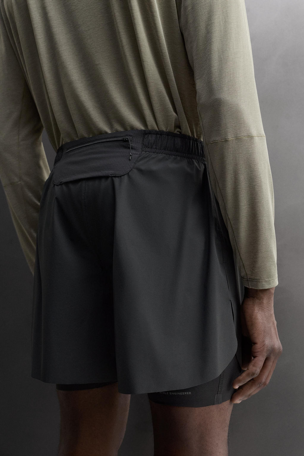 PANTALONES CORTOS RUNNING 2 EN 1 / Verde gris - Zara фото 4