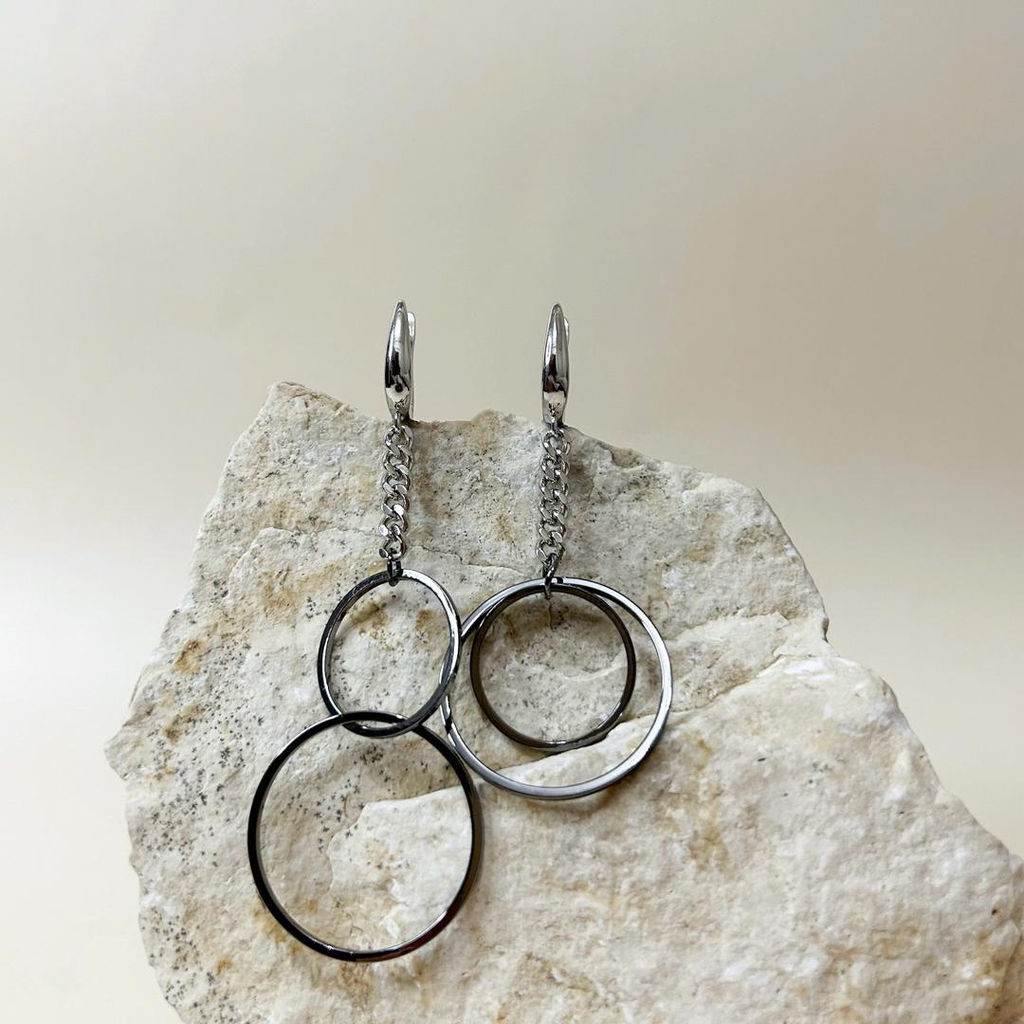 503428320 Серьги с английским замком