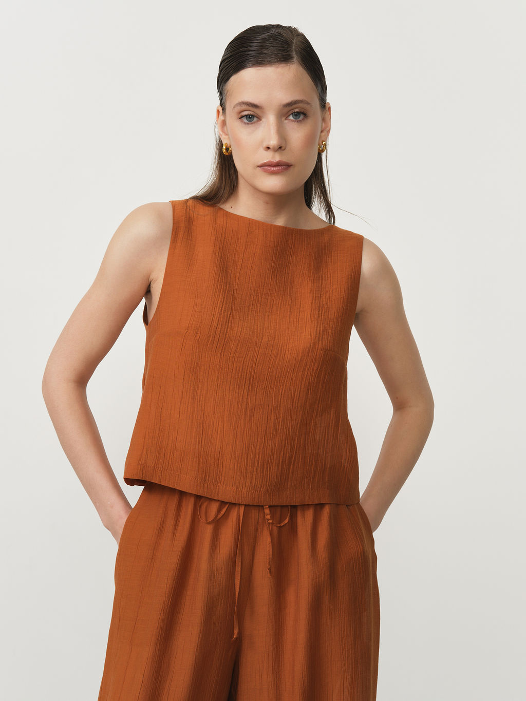 Топ из лиоцелла 06211311 терракот