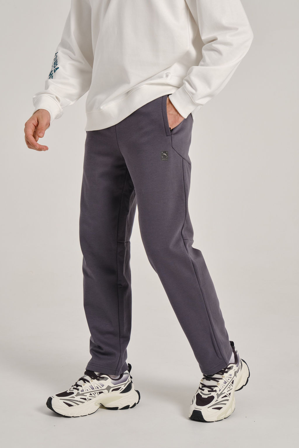 Брюки трикотажные утепленные Серый