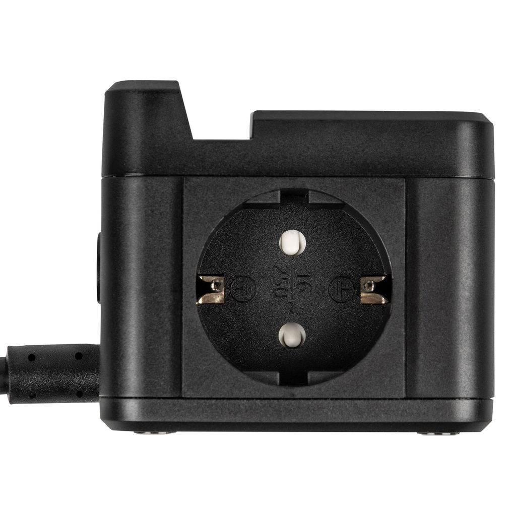 S-GCD2-1,5SBUH BLACK Удлинитель серии Standard, с/з, шнур 1,5м, 2 гнезда, 3 USB, 16А, держатель для телефона. Черный. ТМ Uniel
