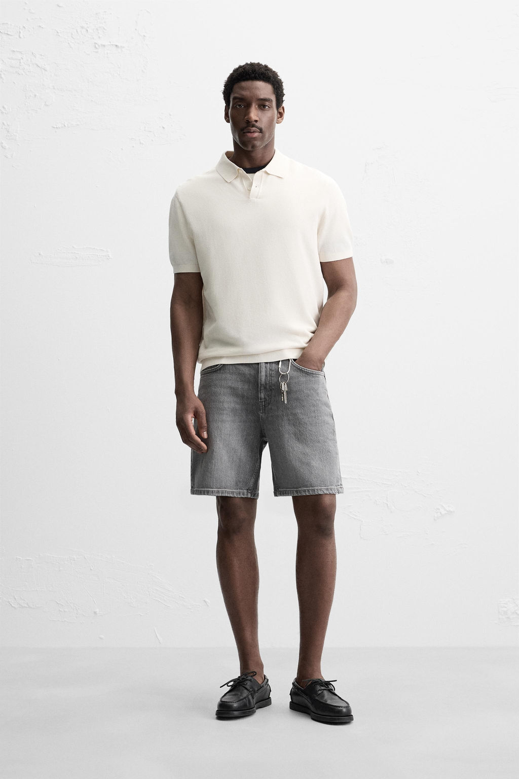 REGULAR FIT DENIM BERMUDA SHORTS