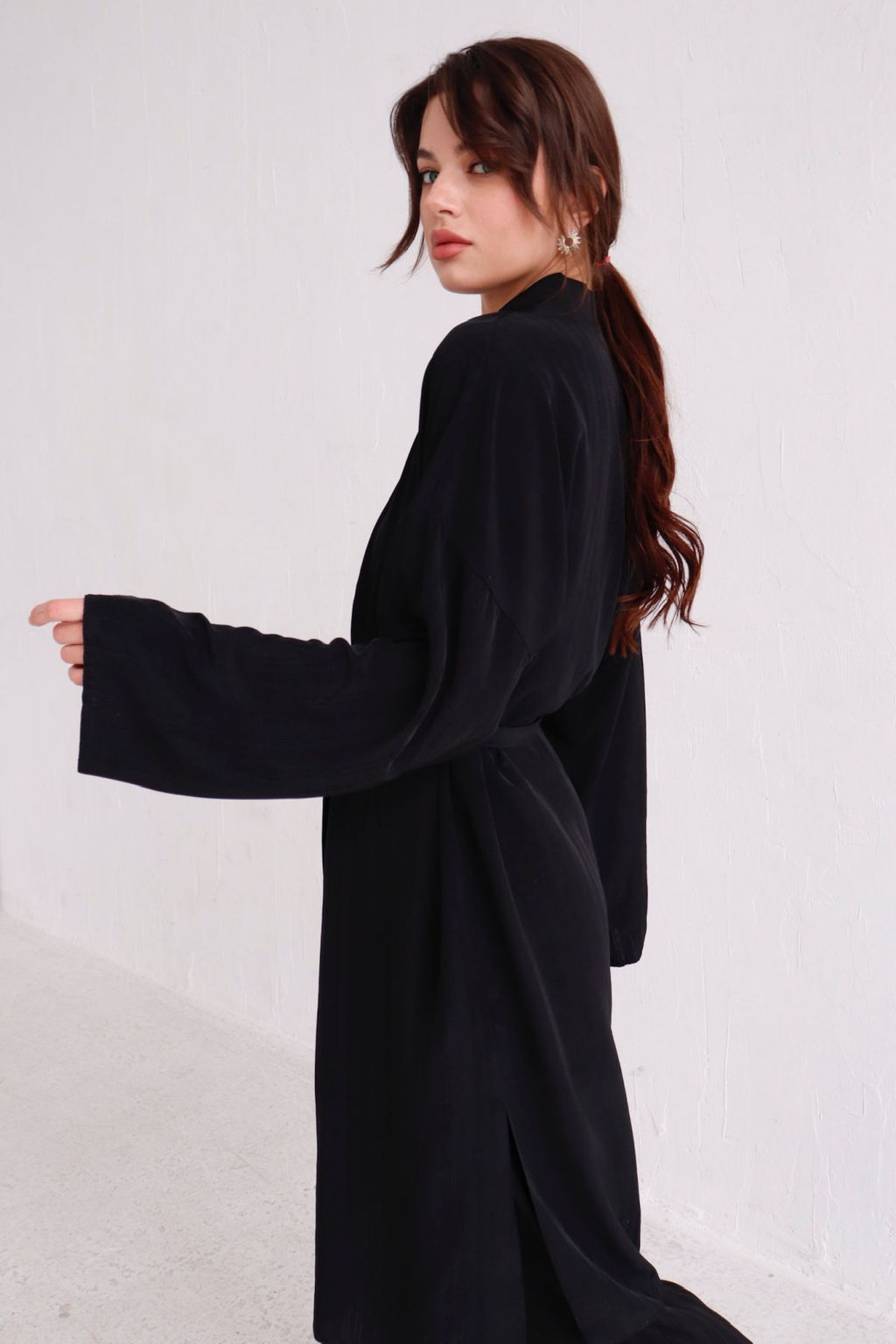 9536 Костюм из кимоно и брюк-палаццо чёрный - Martichelli фото 16