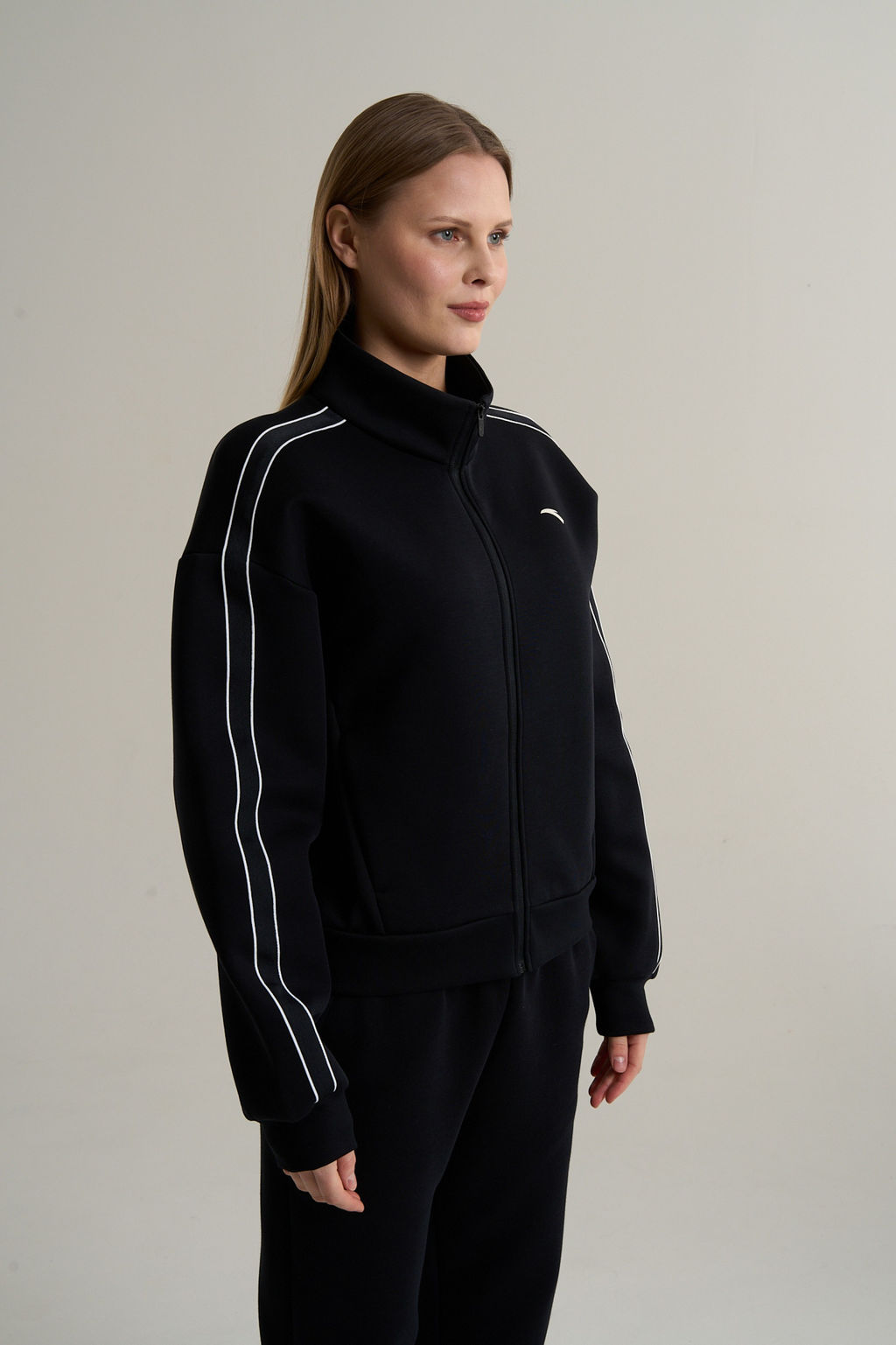Олимпийка Черный TRN ESSENTIAL Knit Track Top