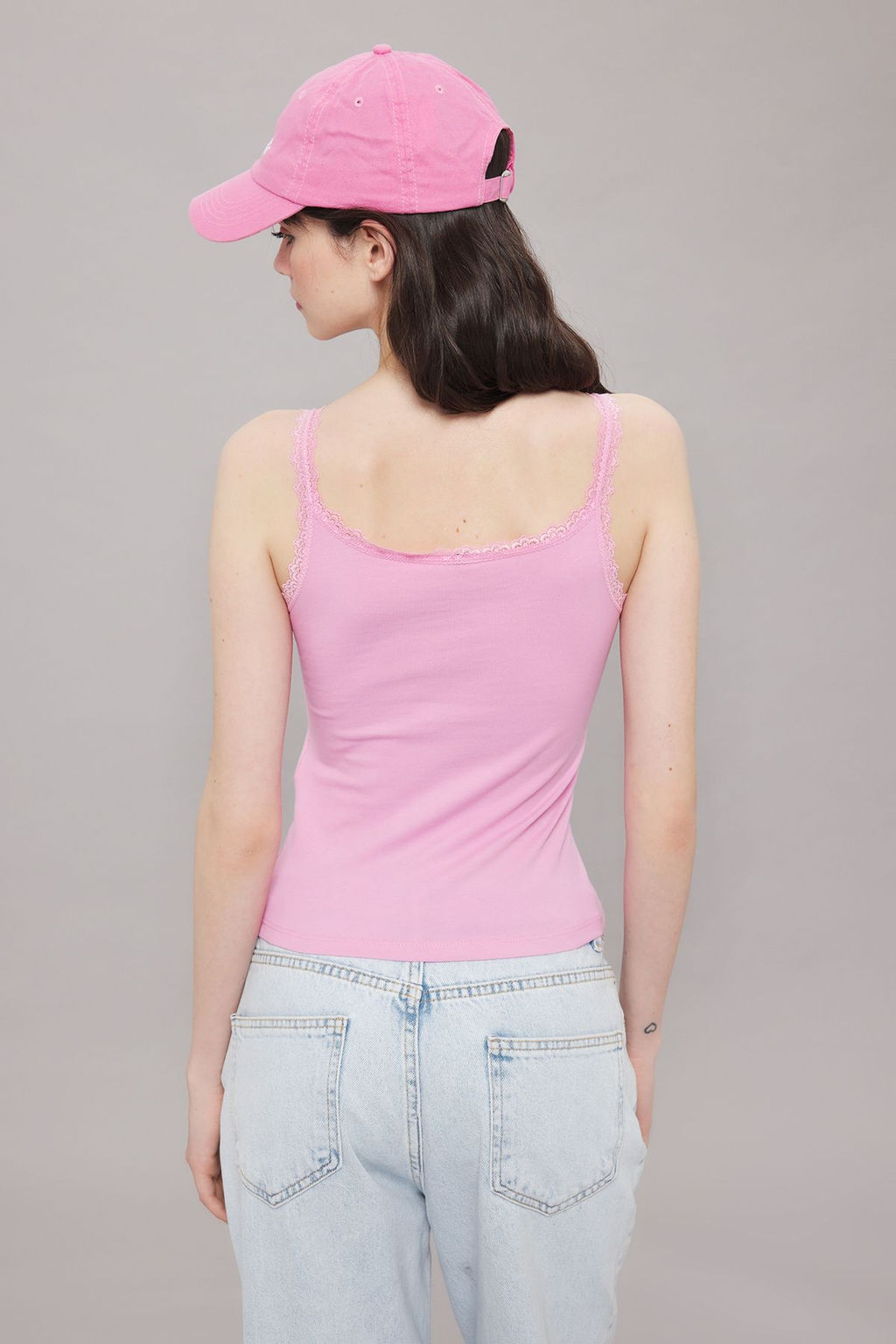 Pembe Fitted/Vucuda Oturan Dantel ve Fiyonk Detayl? Esnek Orme Bluz TWOSS25BZ00150