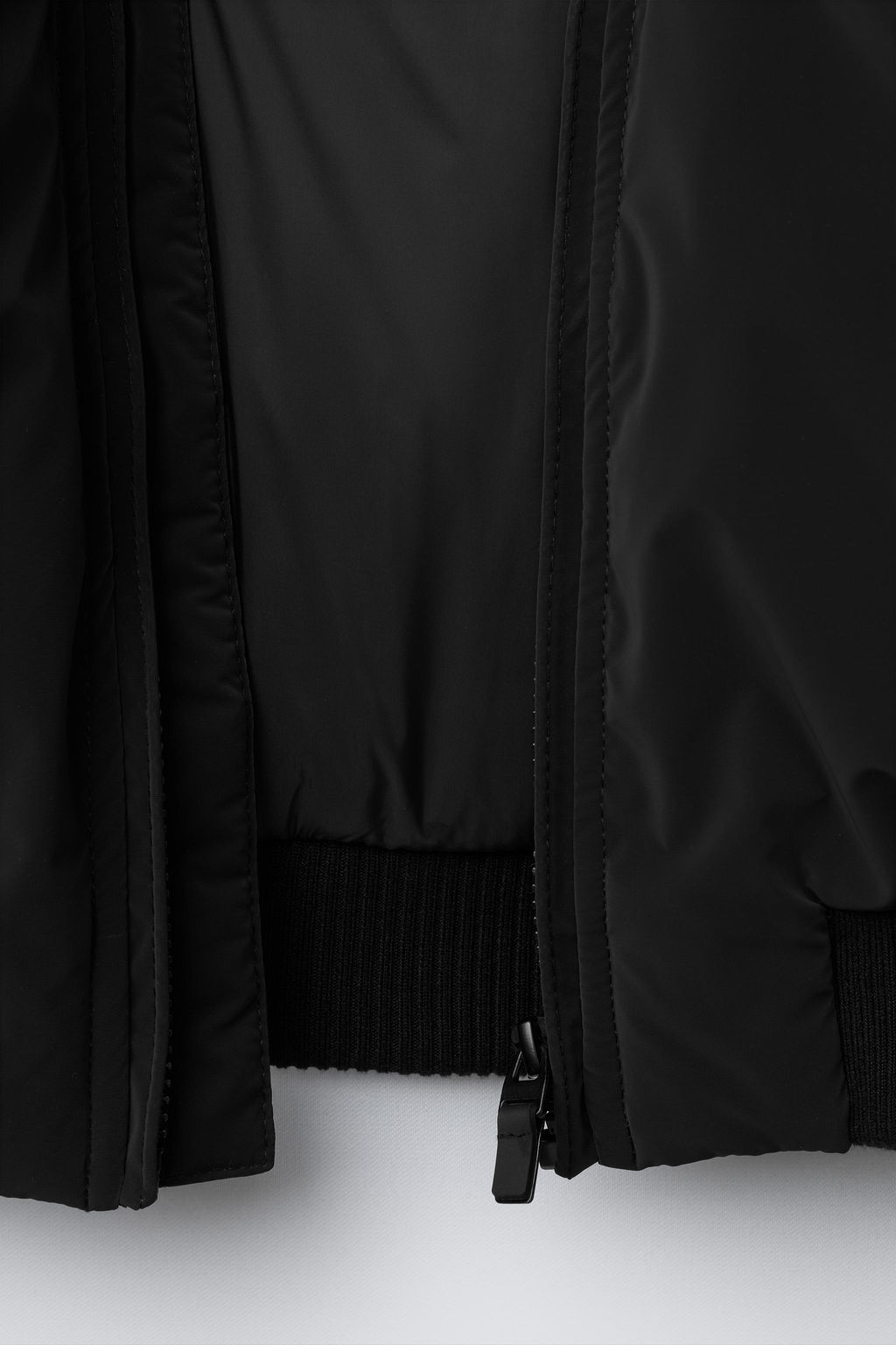 CAZADORA BOMBER ENGOMADA CAPUCHA FELPA DESMONTABLE / Negro - Zara фото 9