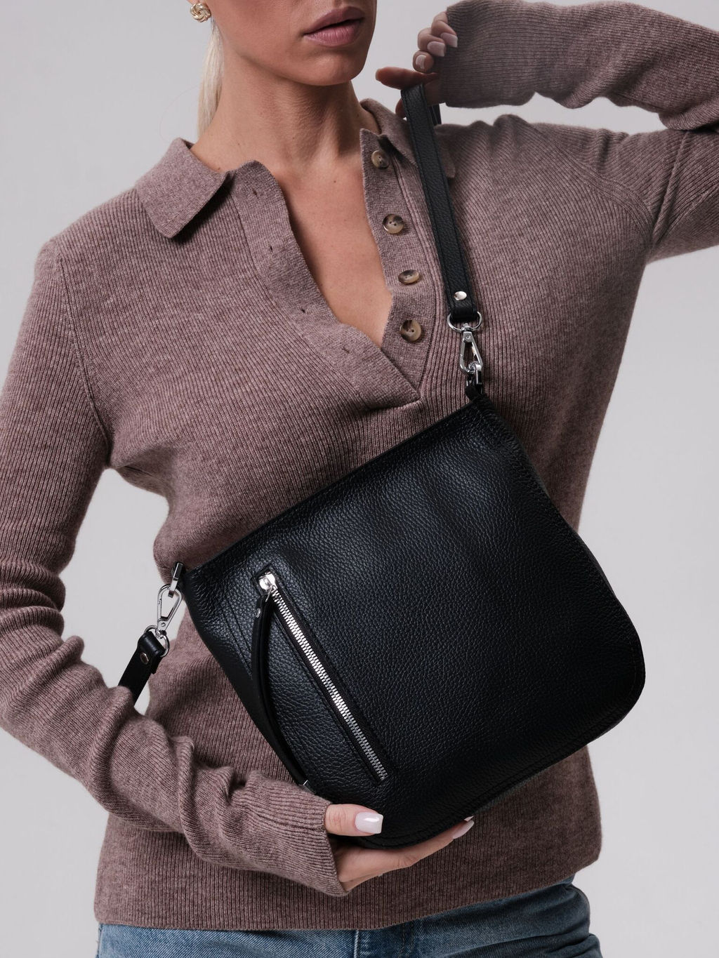 Сумка кожаная кросс-боди Deboro 3410 черный