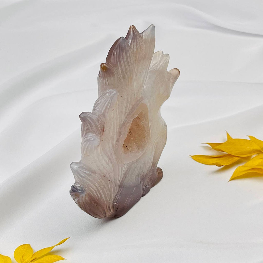 Лиса "Кицунэ" из Агата с жеодой