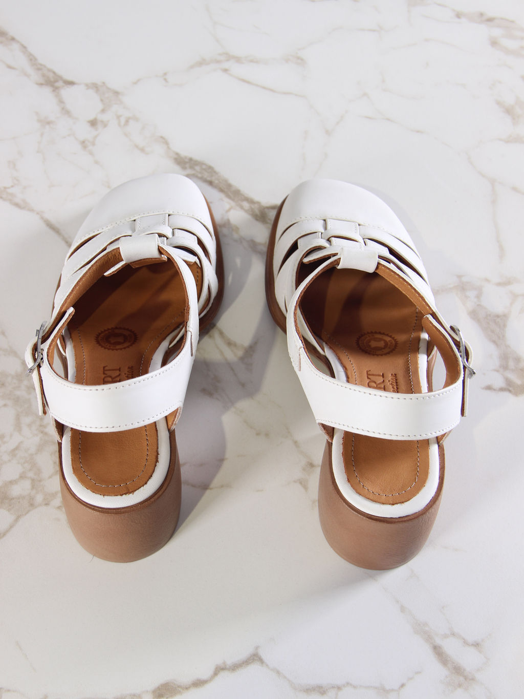 Босоножки 5035.23663bе.Вакса белый+коричневый