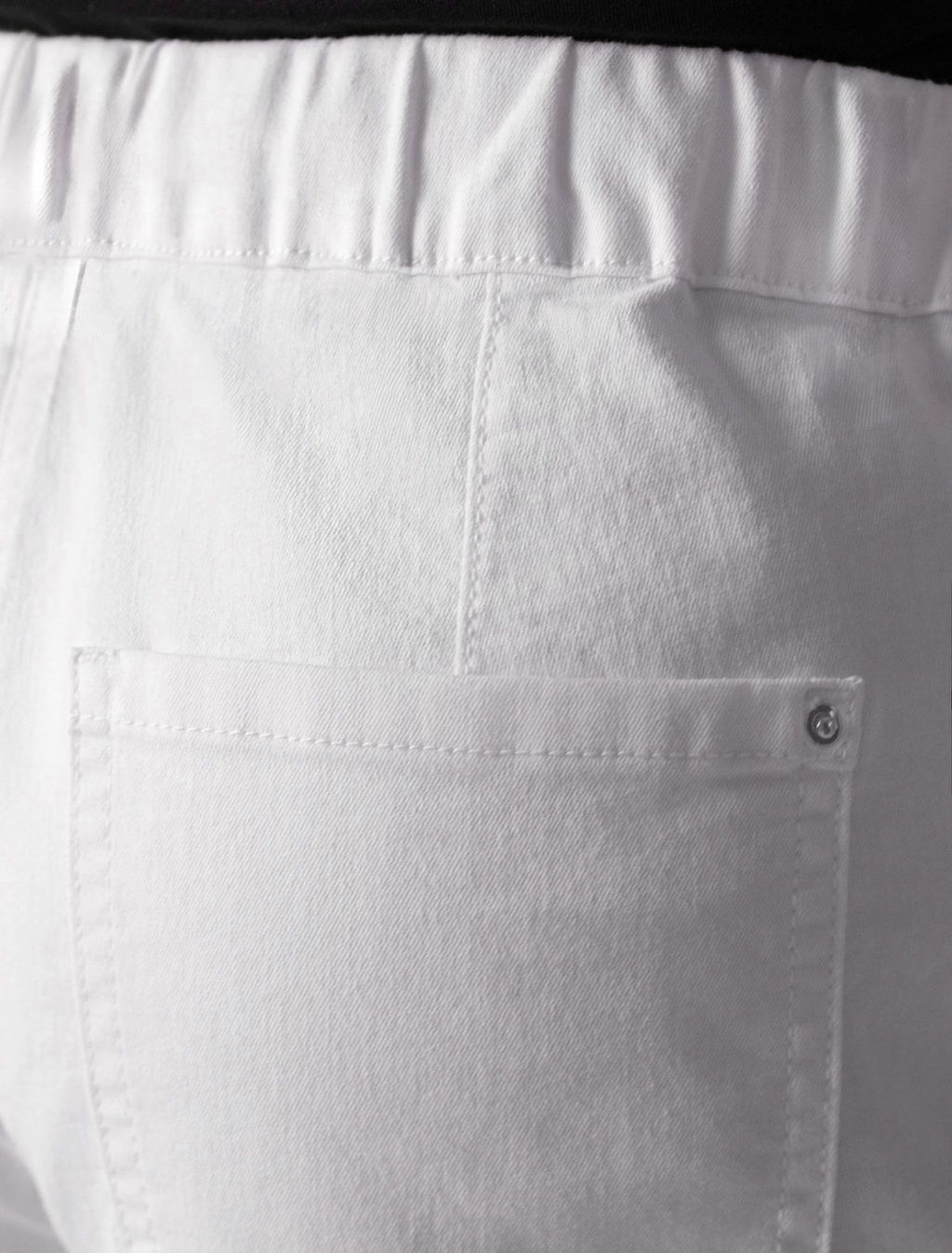 Джинсы Mom (Мом) с поясом на резинке из облегченного денима