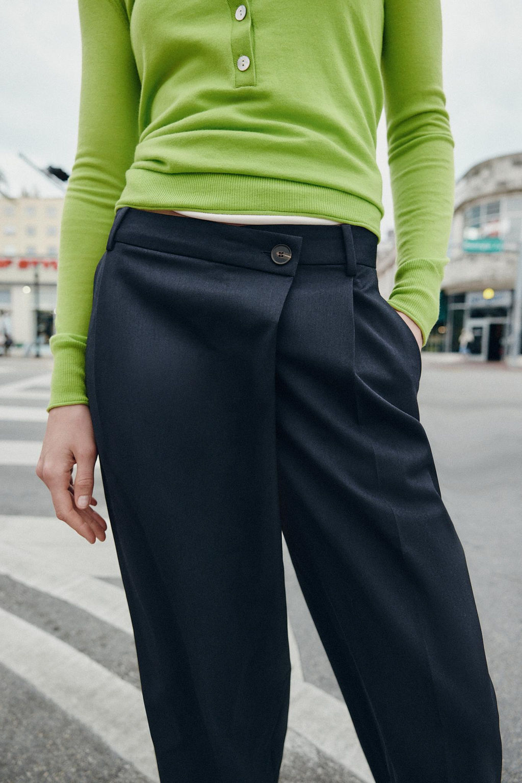 CROPPED TROUSERS WITH WRAP WAIST - Zara фото 6
