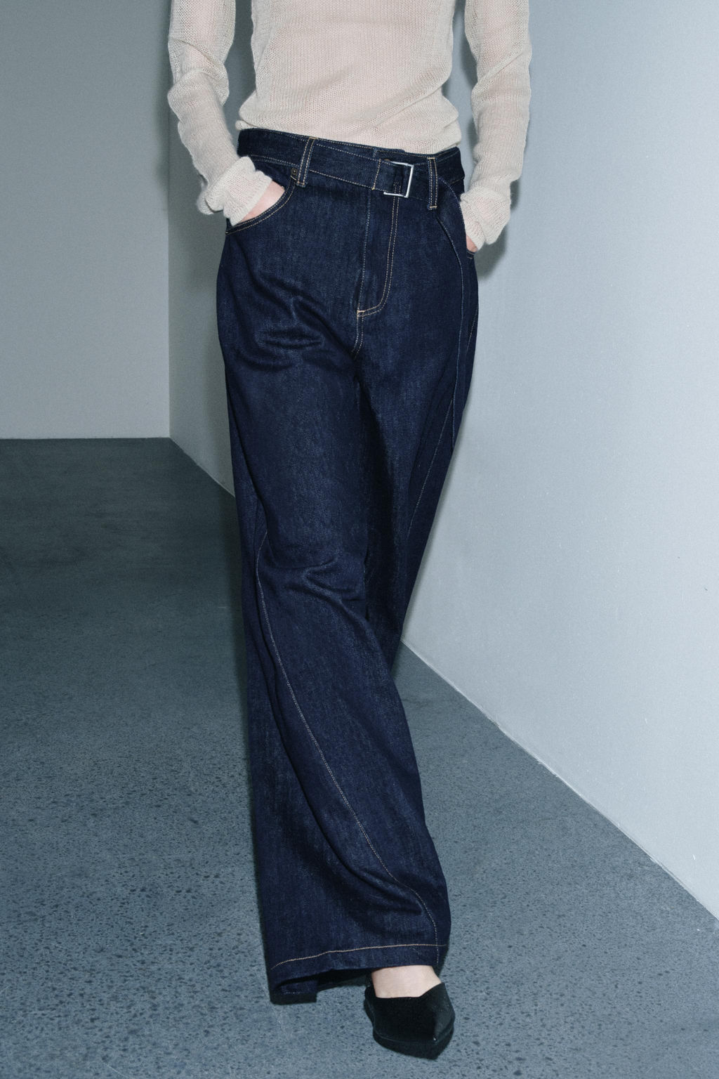 ZW COLLECTION WIDE-LEG HIGH-WAIST BELTED JEANS