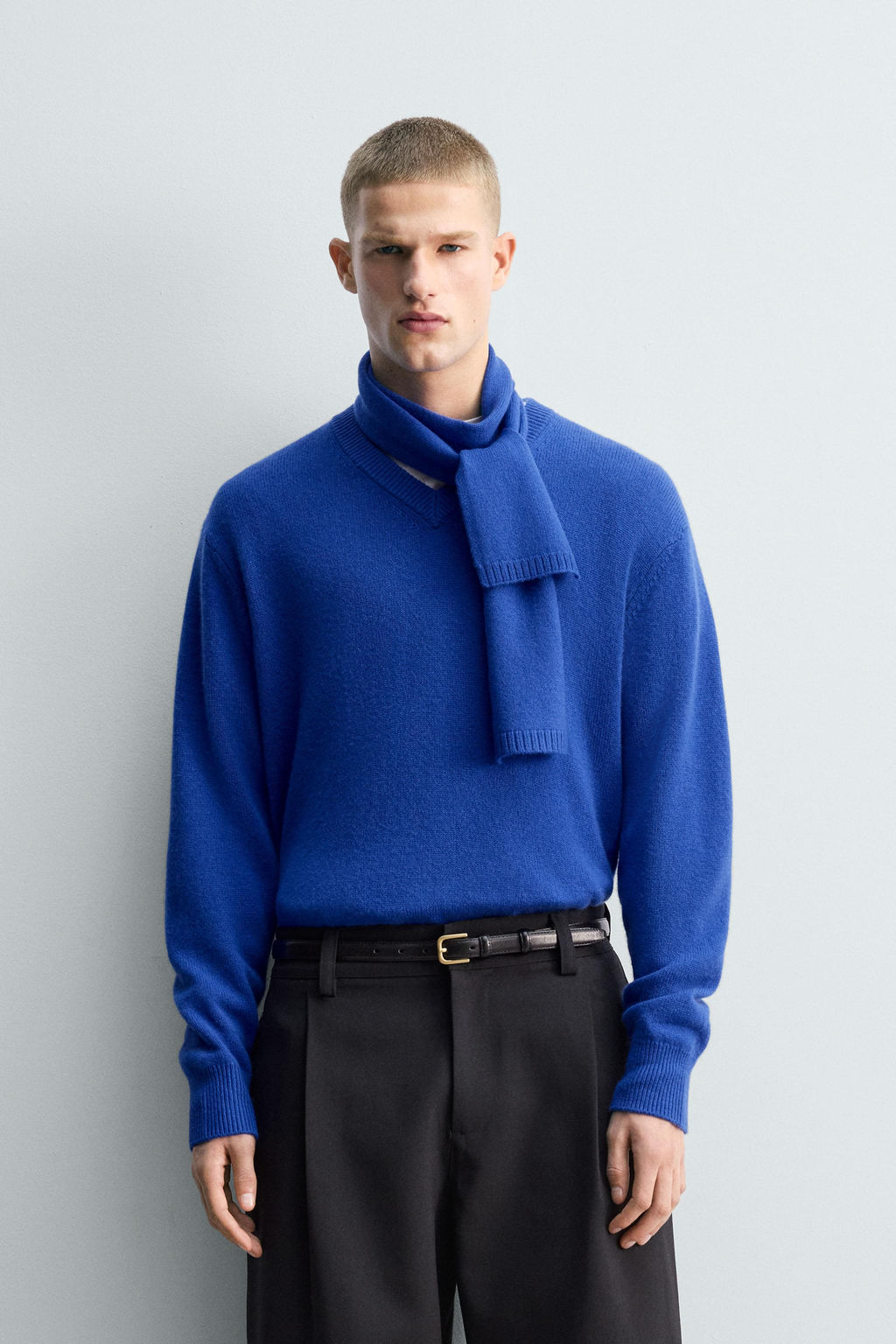 V-NECK WOOL - CASHMERE LIMITED EDITION JUMPER