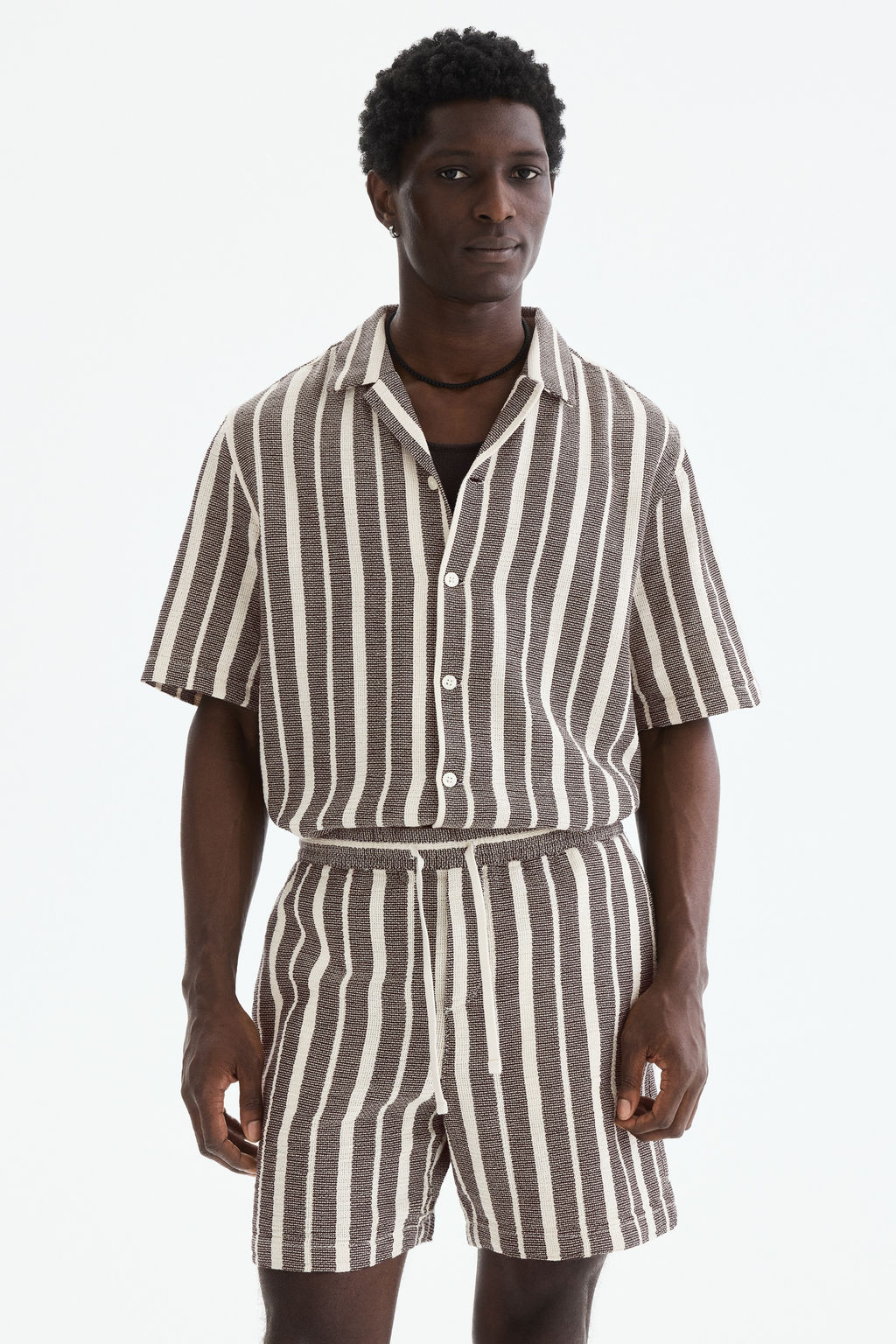 Pantal?n corto Regular Fit - H&m фото 5