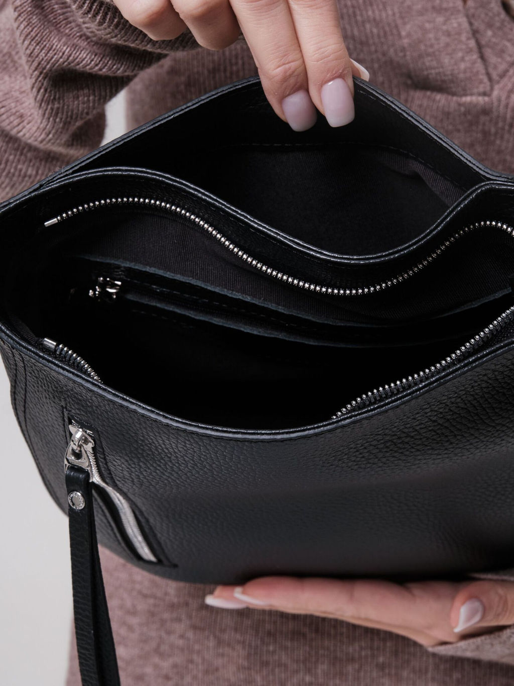 Сумка кожаная кросс-боди Deboro 3410 черный