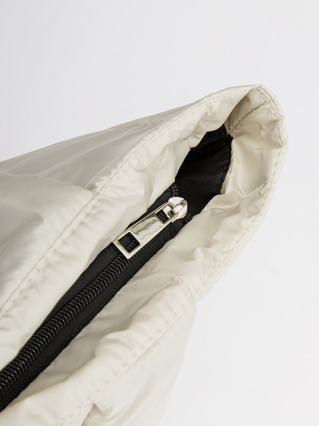 V70 501 86 Сумка женская