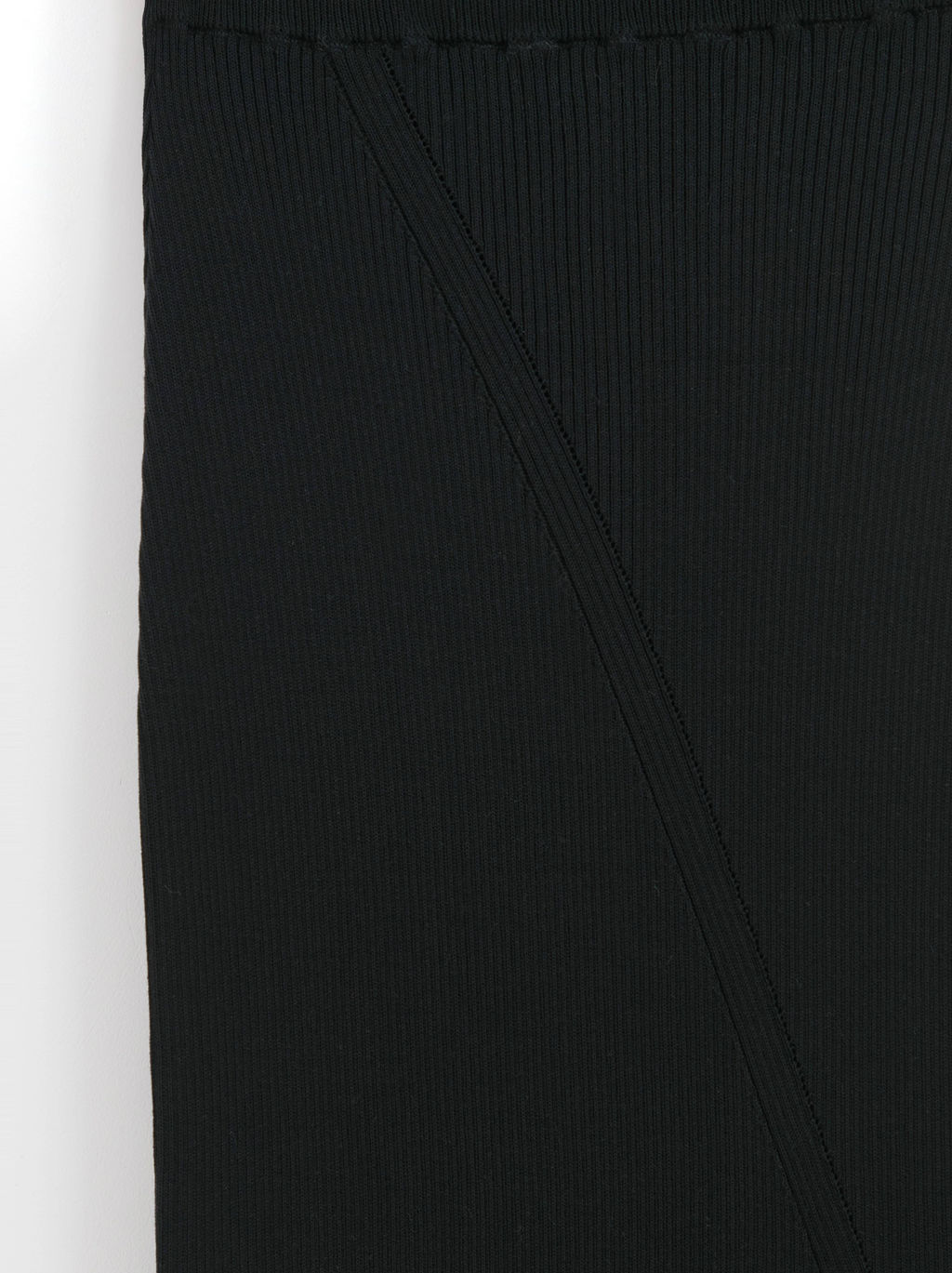 CONTE LDK 2320 Юбка женская black - Conte elegant фото 4