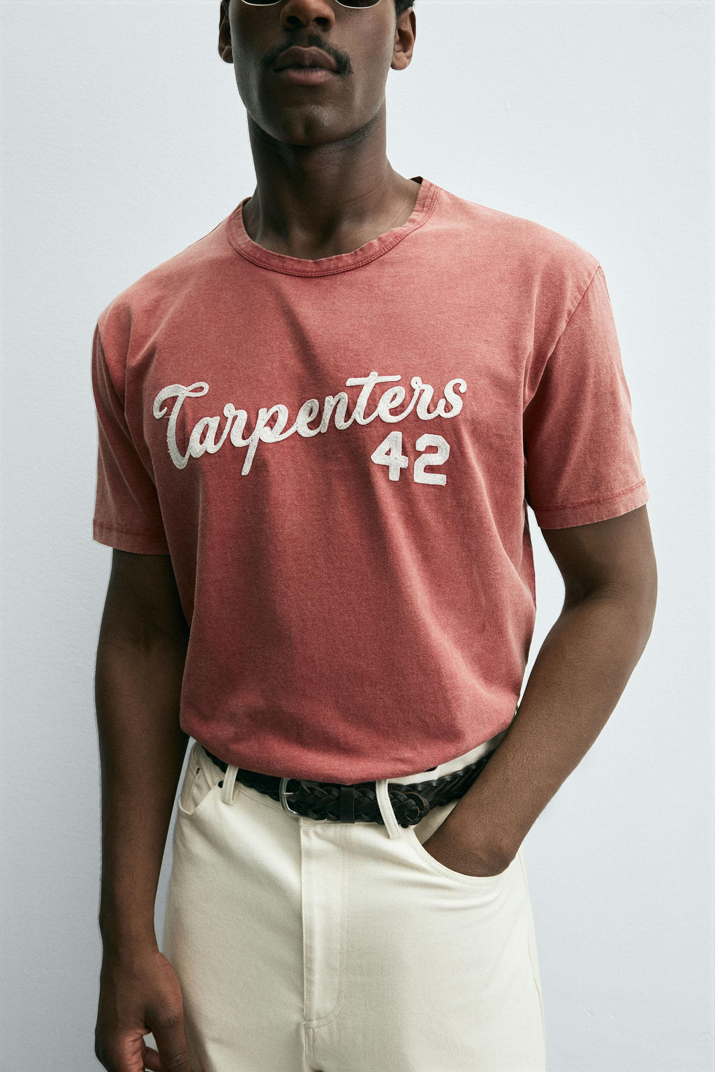 WASHED EMBROIDERED T-SHIRT - Zara фото 5