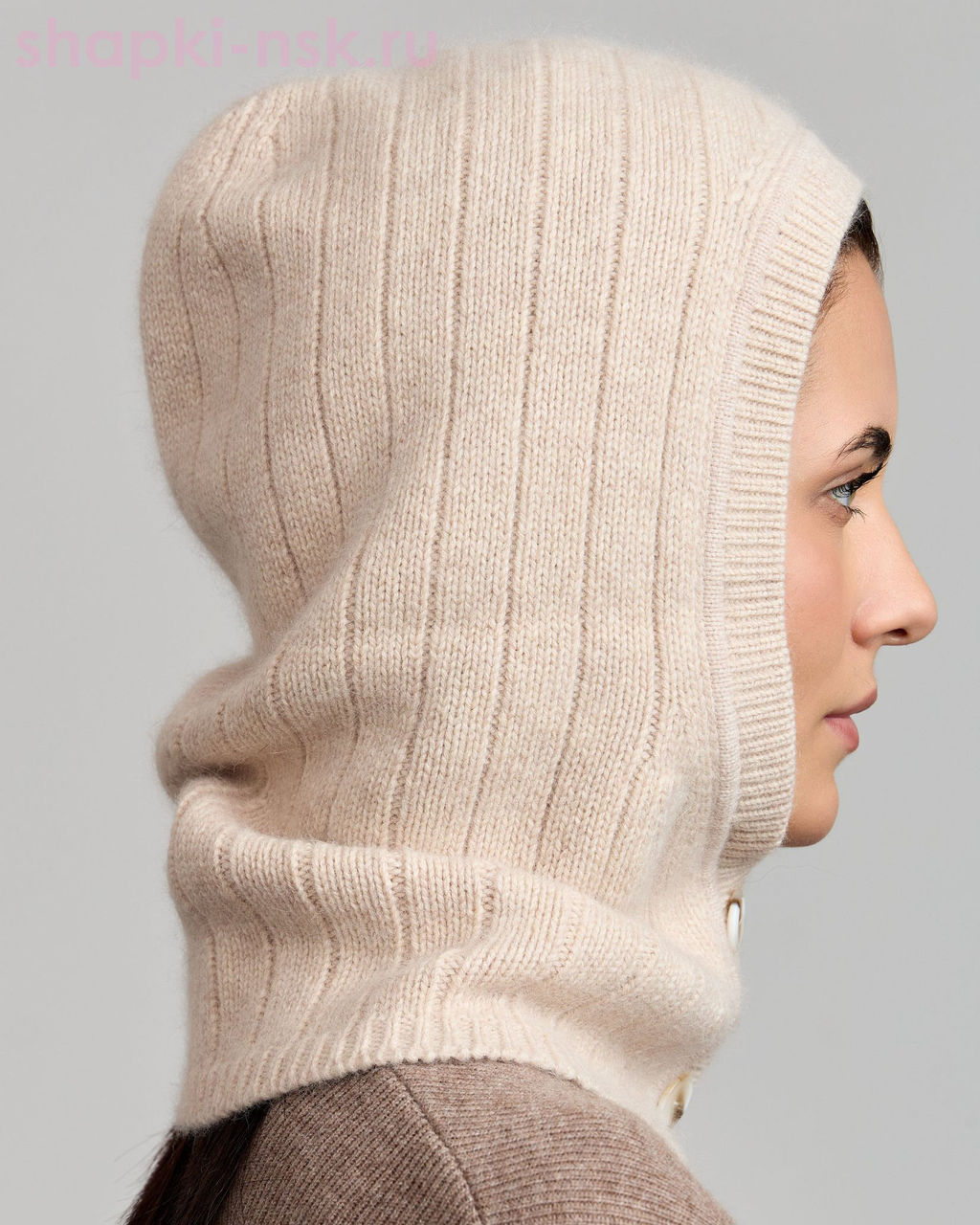 260143 REC Капор женский (56-58)