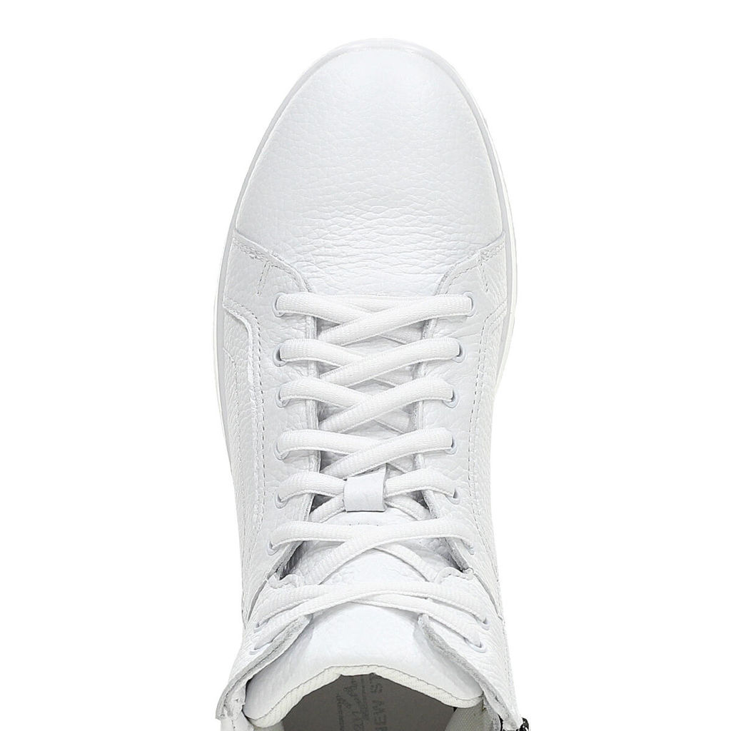 Ботинки девичьи