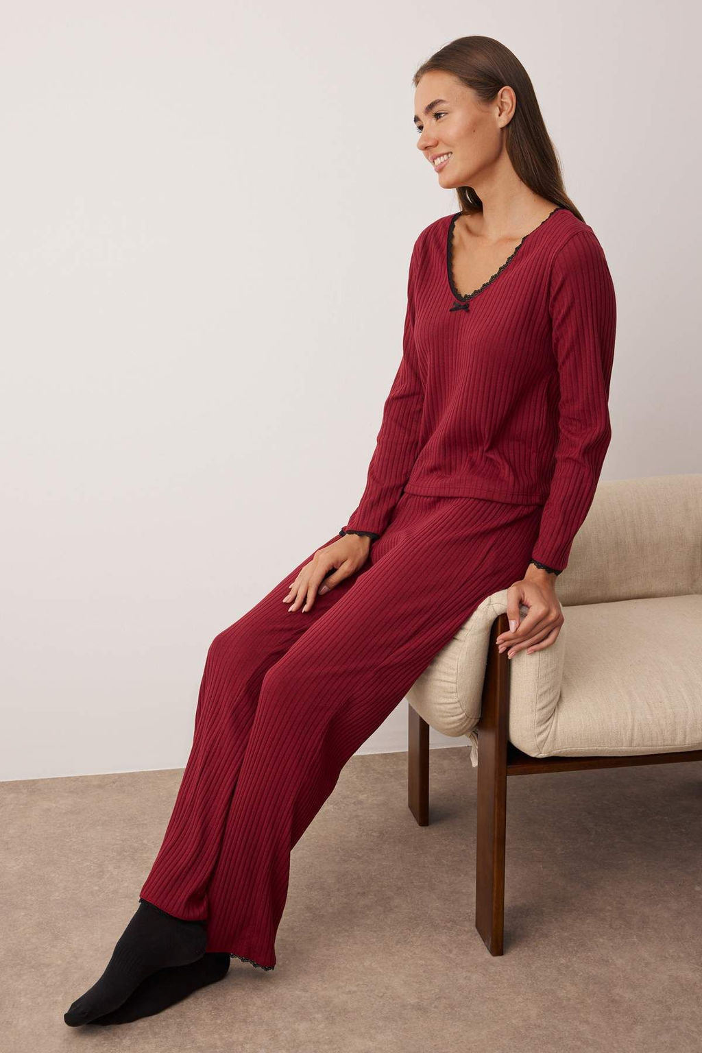 Trendyolmilla Bebe Mavisi Dantelli ve Kurdele/Fiyonk Detayl? Fitilli Orme Pijama Tak?m? THMAW25PT00044  фото 7