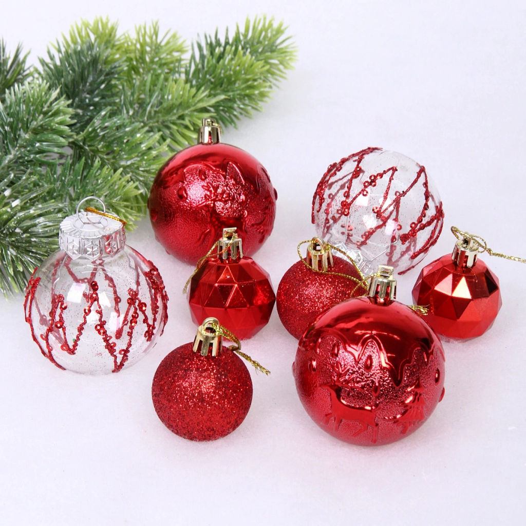 Набор шаров "Winter magic" 6 см + 4 см (24 предмета), Красный
