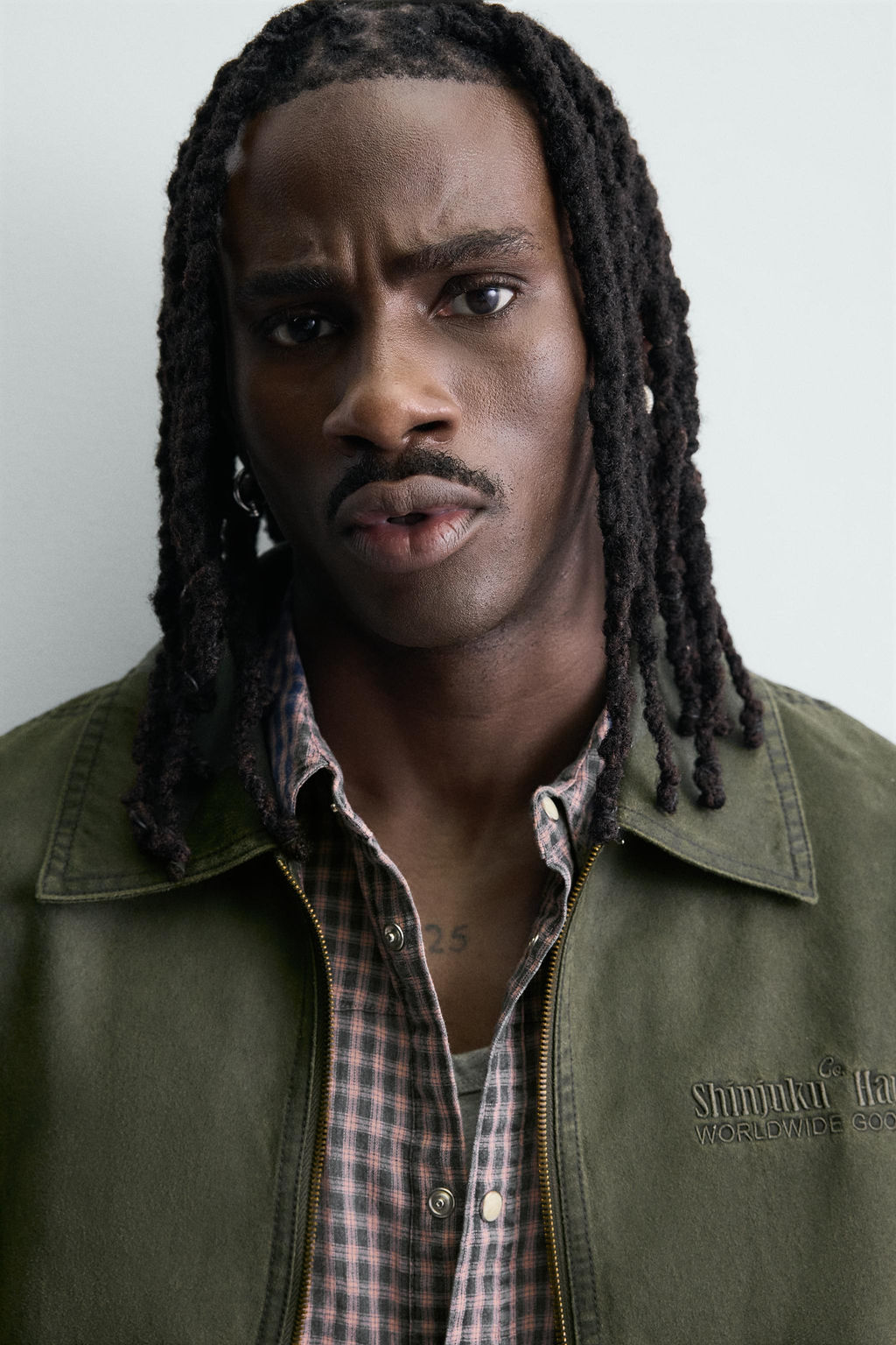 WASHED-EFFECT FAUX SUEDE JACKET - Zara фото 6