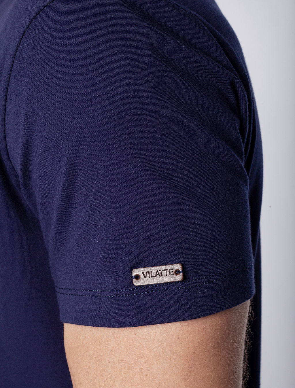 VILATTE / Футболка из премиального хлопка с авторским принтом  фото 8