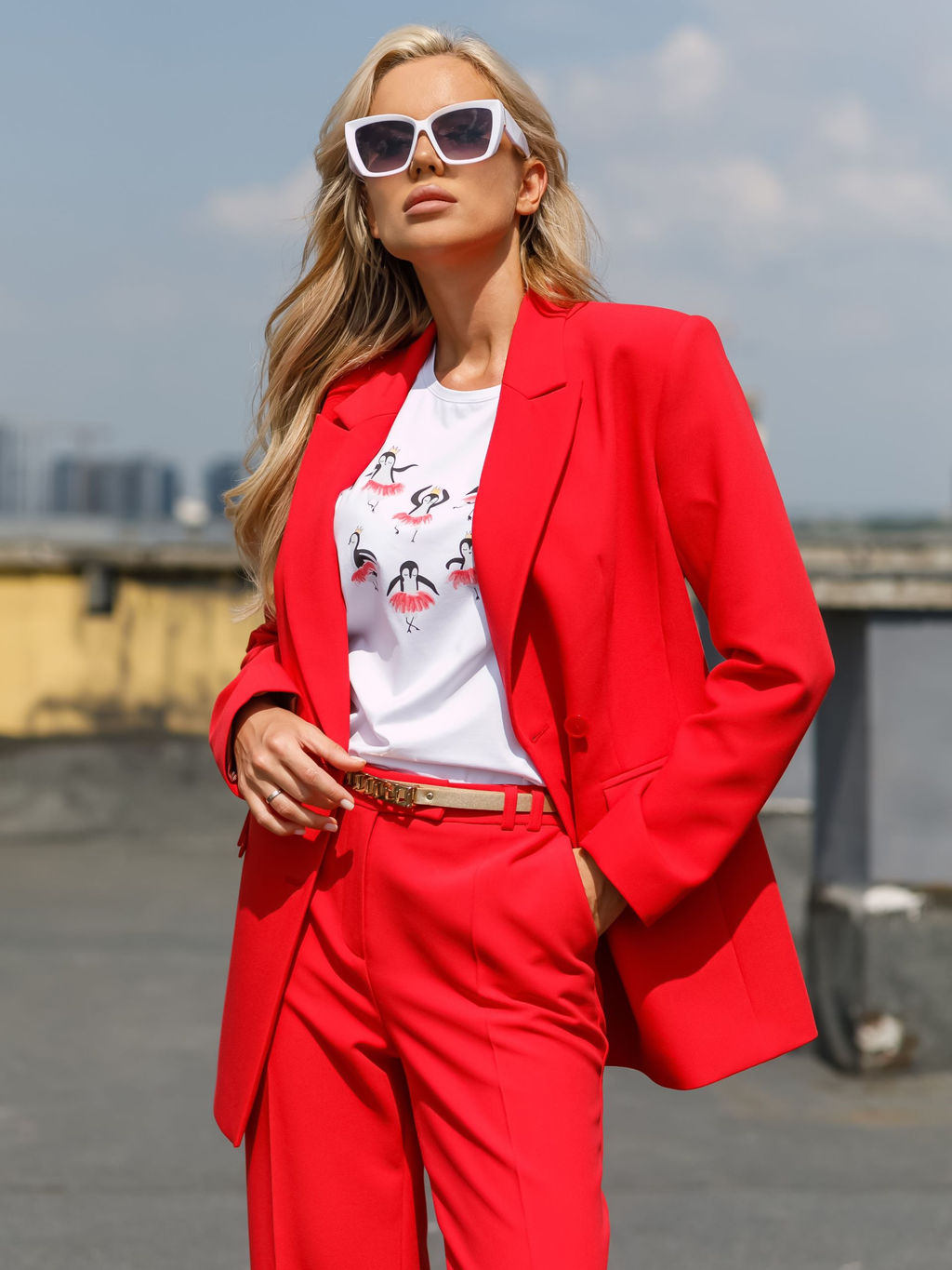 Жакет прилегающего силуэта