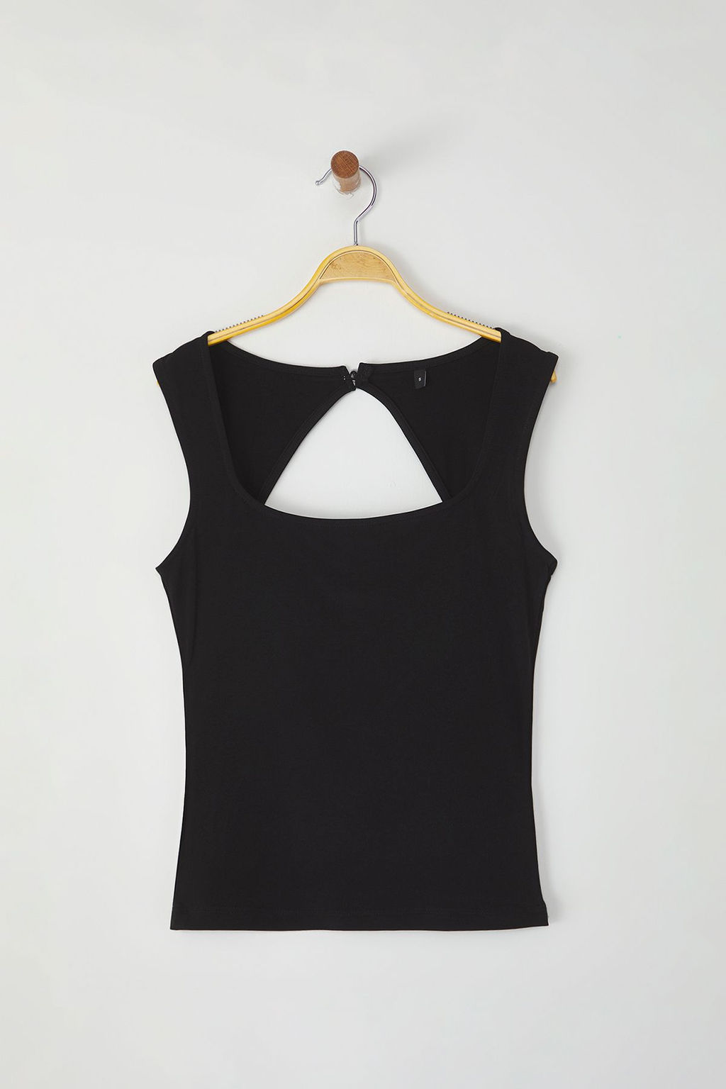 K?rm?z? S?rt Detayl? Fitted/Vucuda Oturan Kare Yaka Esnek Orme Bluz TWOSS25BZ00232 - Trendyolmilla фото 7