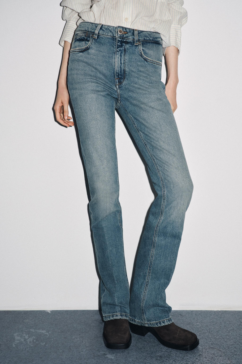 ZW COLLECTION BOOTCUT HIGH-WAIST JEANS - Zara фото 2