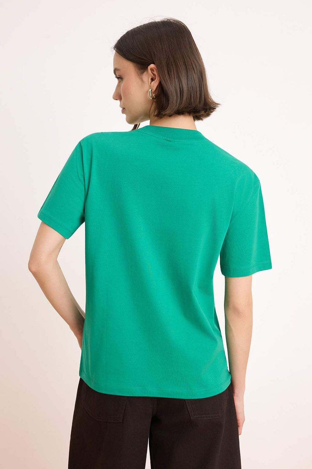 Yesil %100 Pamuk Basic Regular/Normal Kal?p Dik Yaka Orme T-Shirt TWOAW20TS0096
