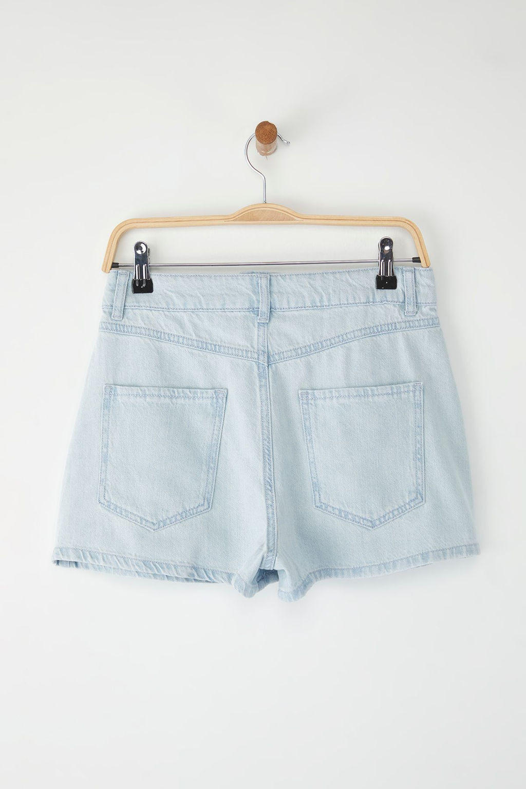 Trendyolmilla Ac?k Mavi Pileli Yuksek Bel Mini Denim Sort TWOSS25SR00152  фото 6