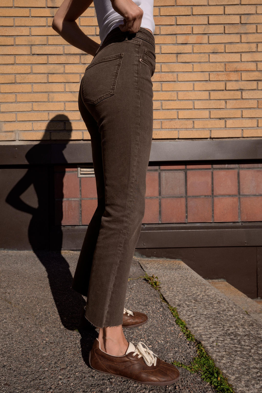 JEANS TRF CROPPED FLARE TIRO ALTO / Marr?n - Zara фото 2
