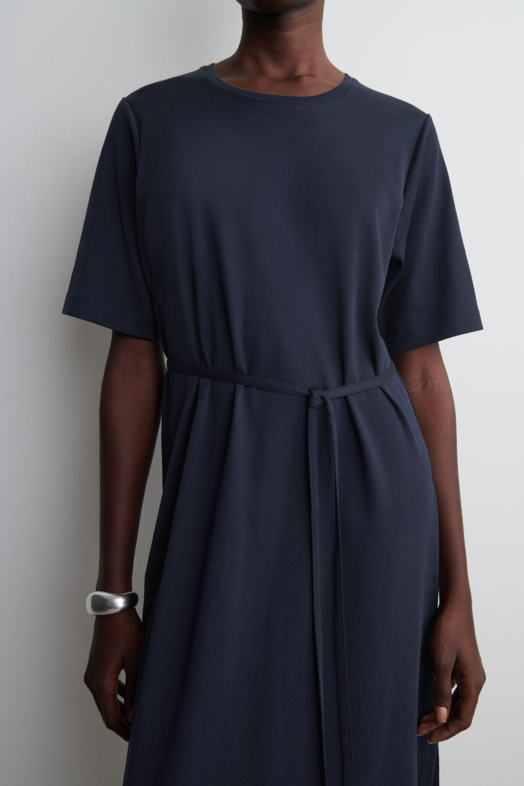 VESTIDO MIDI DE ALGOD?N CON CINTUR?N - H&m фото 4