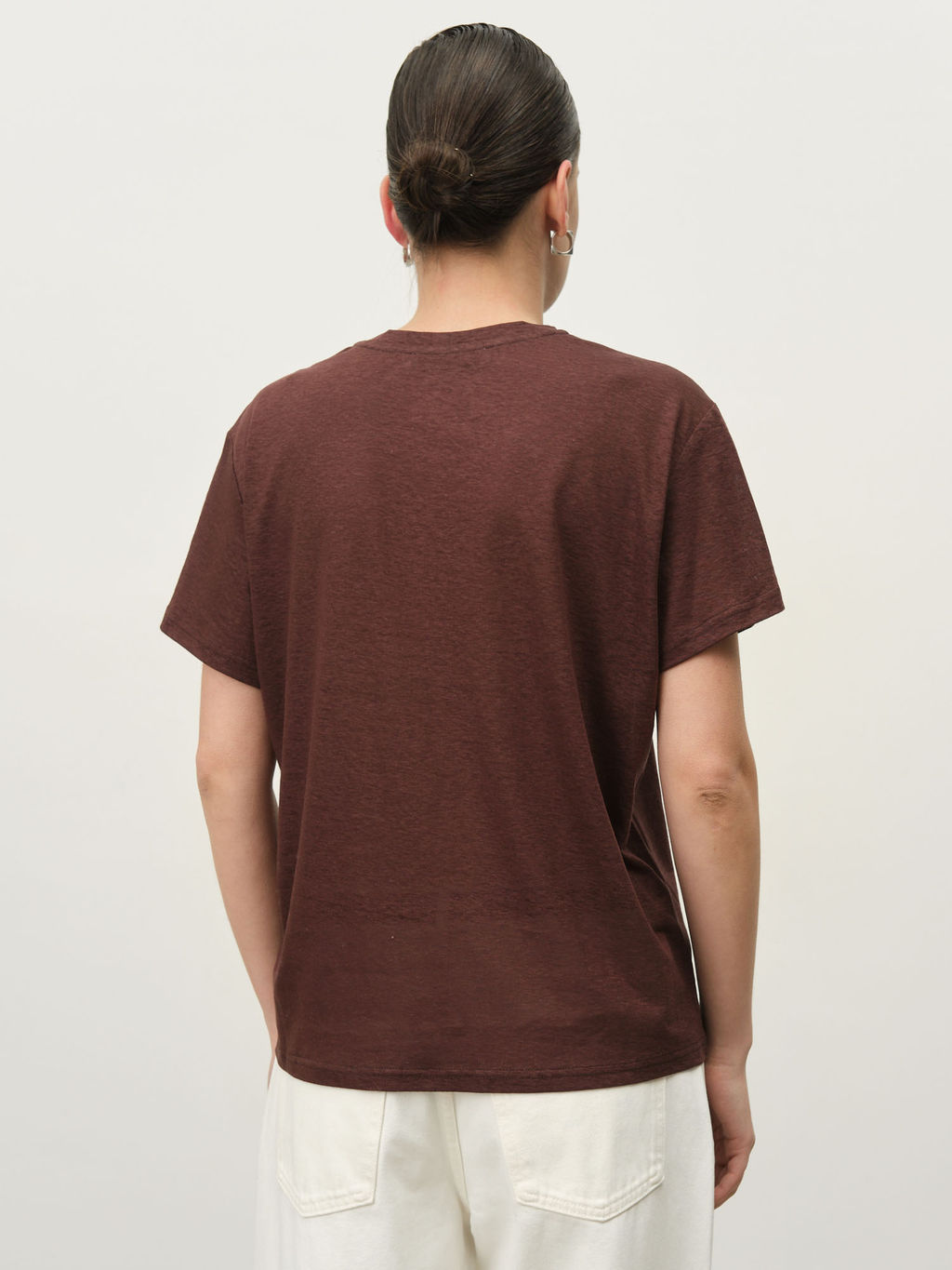 Футболка из крапивы 2882 шоколад