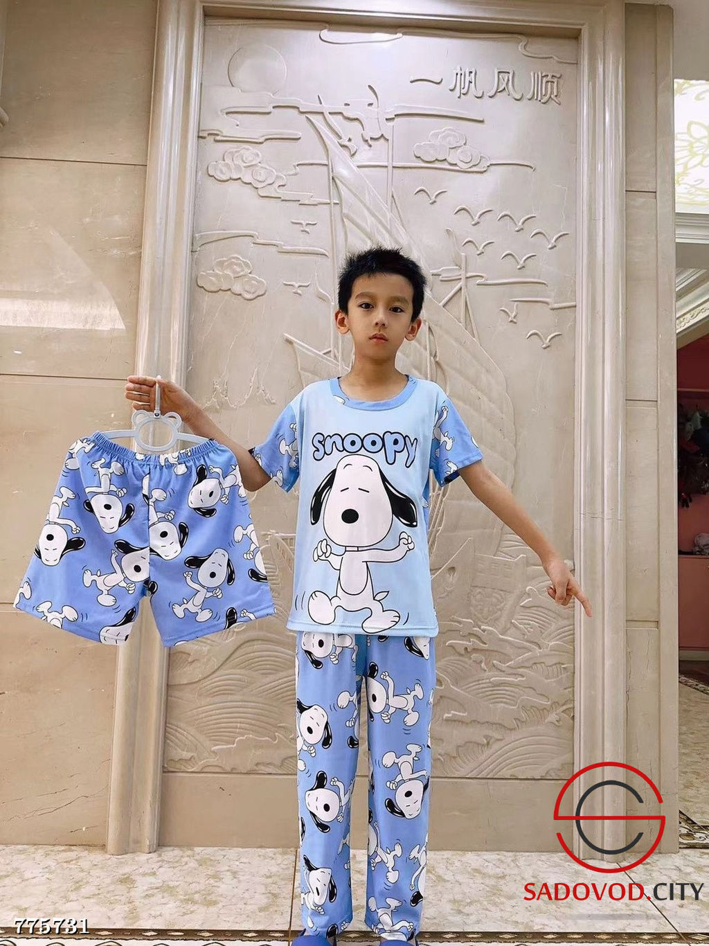 Летний детский костюм тройка