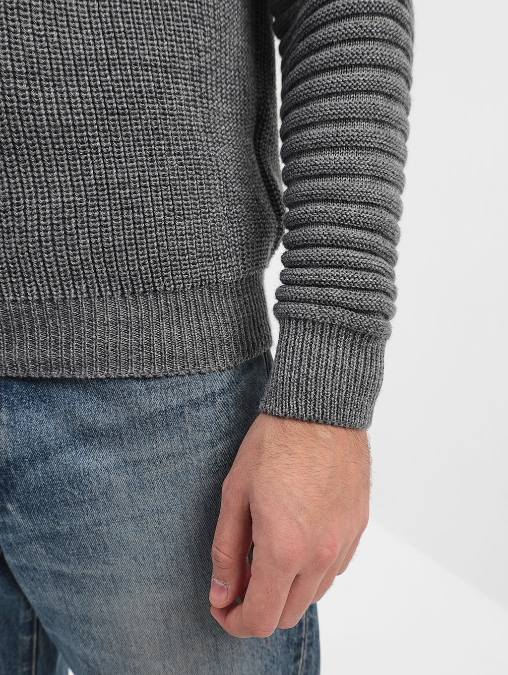 Джемпер мужской CASINO c129-полосы 3D (м.серый)  фото 4